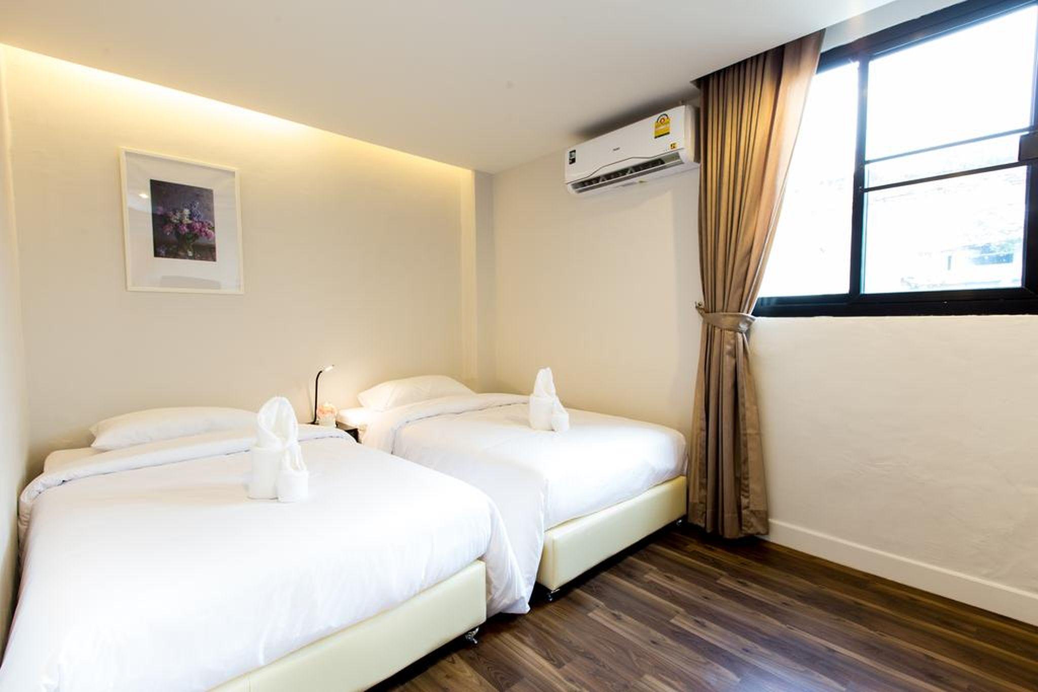 Metro Hotel Bangkok Exterior foto
